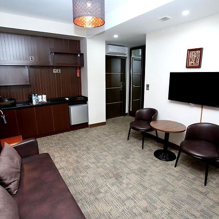 Ub Inn Hotel Ulaanbaatar Bagian luar foto