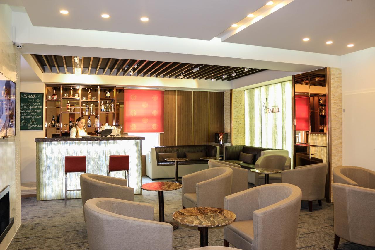 Ub Inn Hotel Ulaanbaatar Bagian luar foto