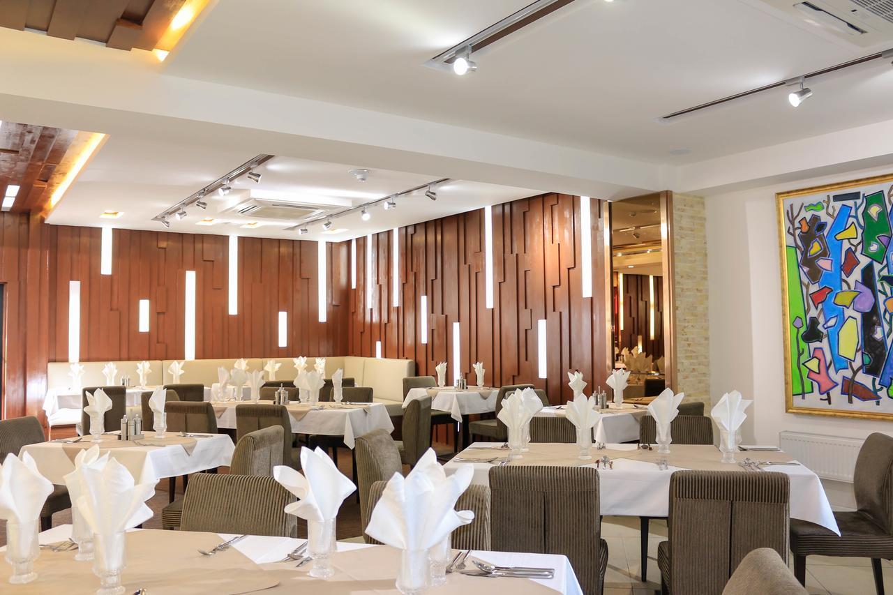 Ub Inn Hotel Ulaanbaatar Bagian luar foto