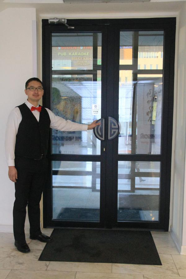 Ub Inn Hotel Ulaanbaatar Bagian luar foto